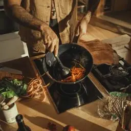 Patelnia wok z powłoką Ceratec™ Functional Form 28 cm FISKARS Szybka dostawa